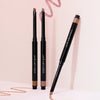 彩妝師繪畫唇線筆 (Artist Drawing Lip Pencil)